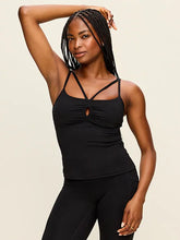 StudioSmooth Strappy Light Support Top