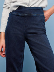High-Waisted Weekender Pull-On Crop Wide-Leg Jeans
