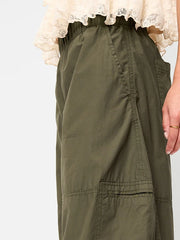 Mid-Rise Cropped Barrel-Leg Utility Pants