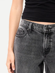 Low-Rise Baggy Wide-Leg Jeans